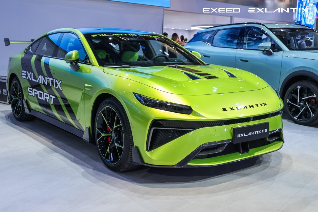EXEED представил новые электрические премиум-модели EXLANTIX на Шанхайском автосалоне
